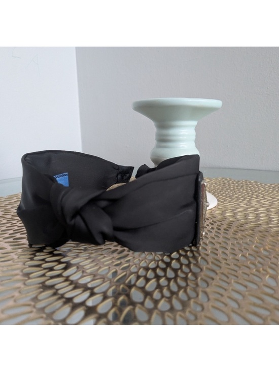 PRADA STYLE Black satin Knotted Headband triangular LOGO main image 4
